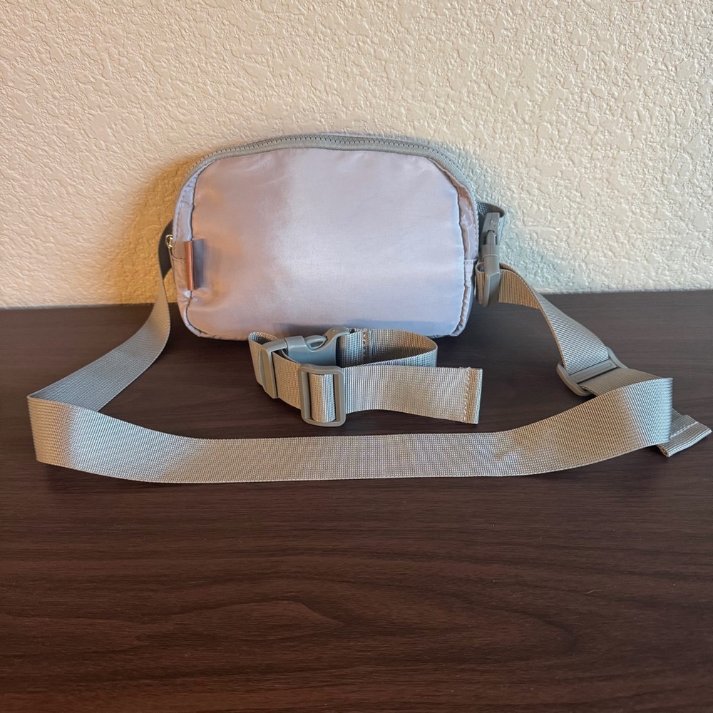 Latched Mama Light Gray Belt Bag Fanny Pack
